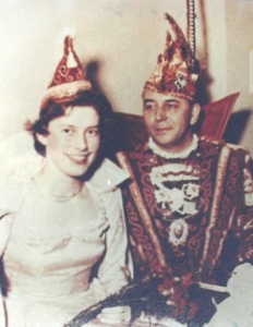 1957