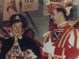 1963